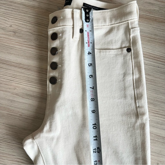 Banana Republic Cream High Rise Button Fly Skinny jeans Size 28 - Picture 8 of 9
